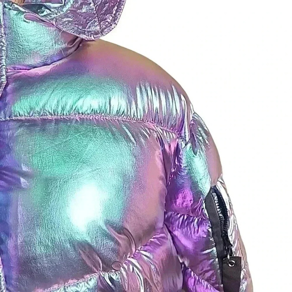 Fashion Nova Irredescent Puffer Coat. Xl - Picture 5 of 9